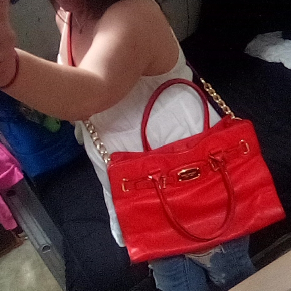 Michael kors purse - Picture 12 of 13